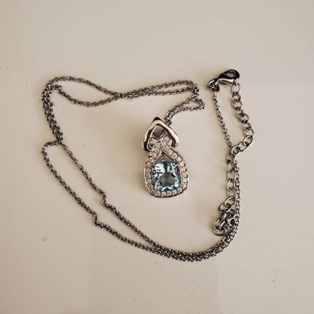 Gold Coast Cushion Cut Faux Aquamarine Halo Necklace Platinum Plated Gift - Picture 6 of 8